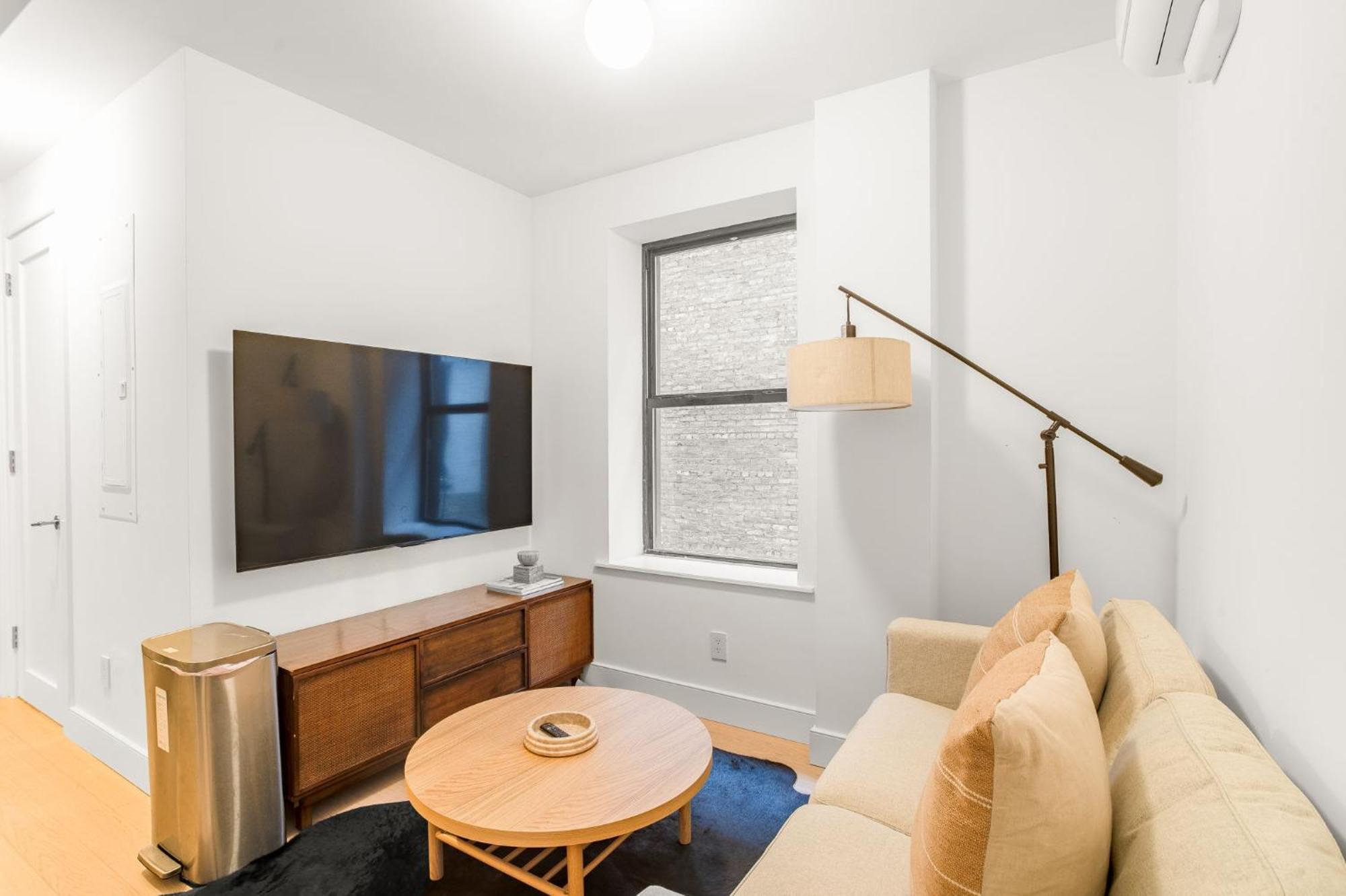 Comfortable 2br 1ba In Greenwich Village Steps From Washington Square Park Appartement New York